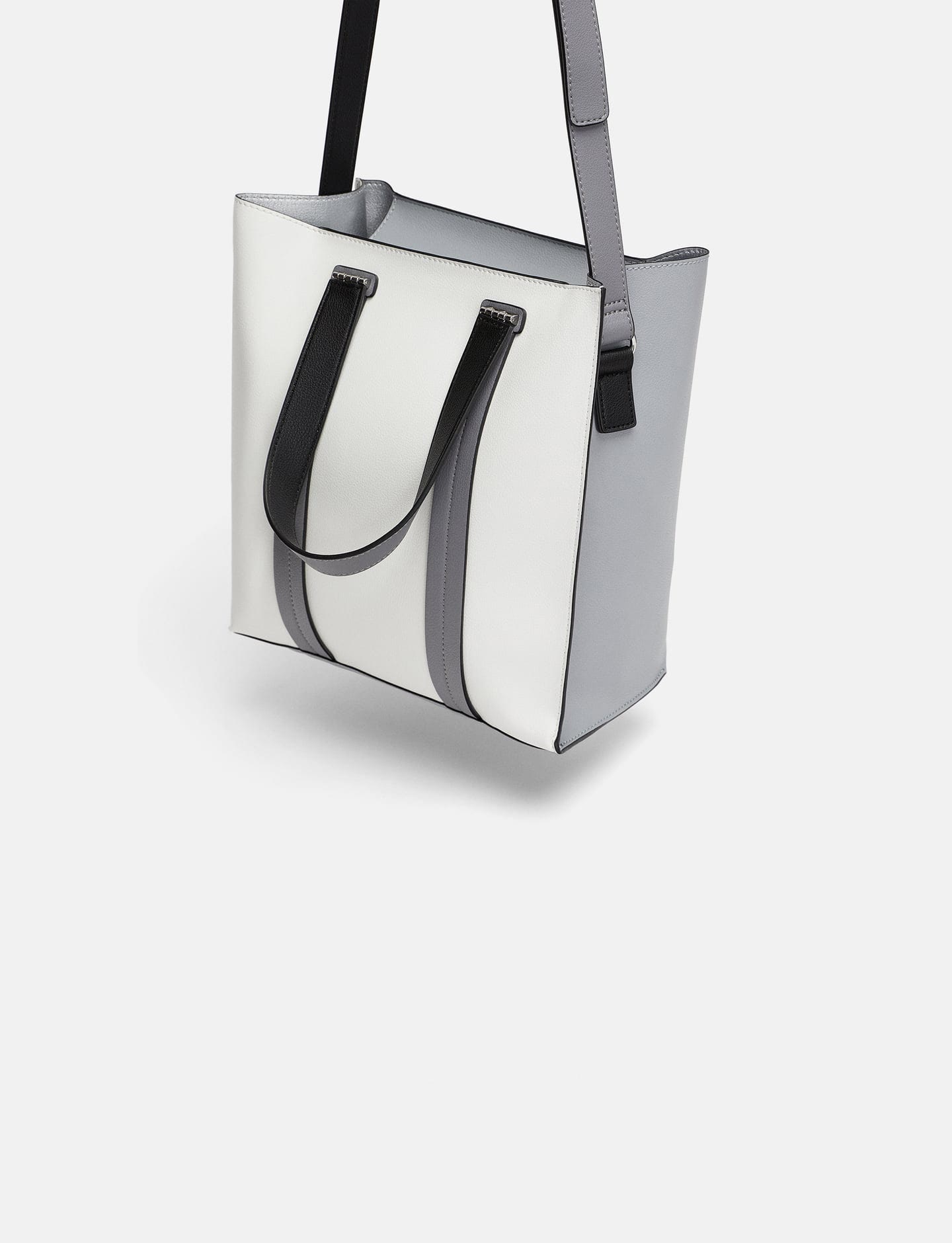 Crossbody Belt Bag With Lion Detail - Imagen 3